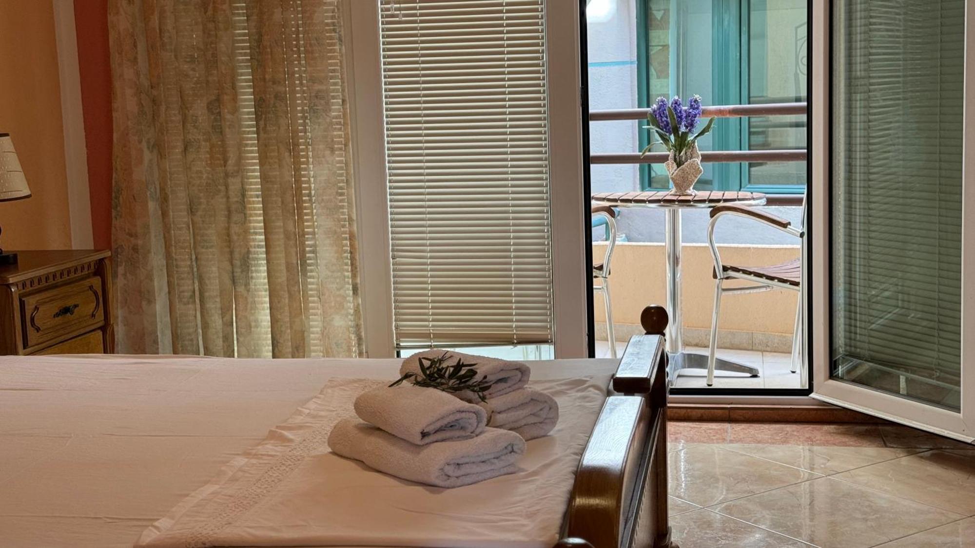 Sea La Vie Apartments Ulcinj Ngoại thất bức ảnh