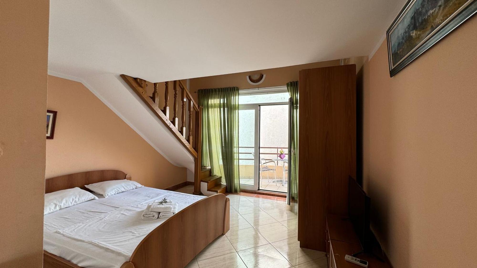 Sea La Vie Apartments Ulcinj Ngoại thất bức ảnh
